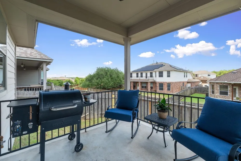 2204 Granite Hill Drive Leander, TX 78641