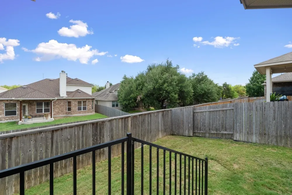 2204 Granite Hill Drive Leander, TX 78641