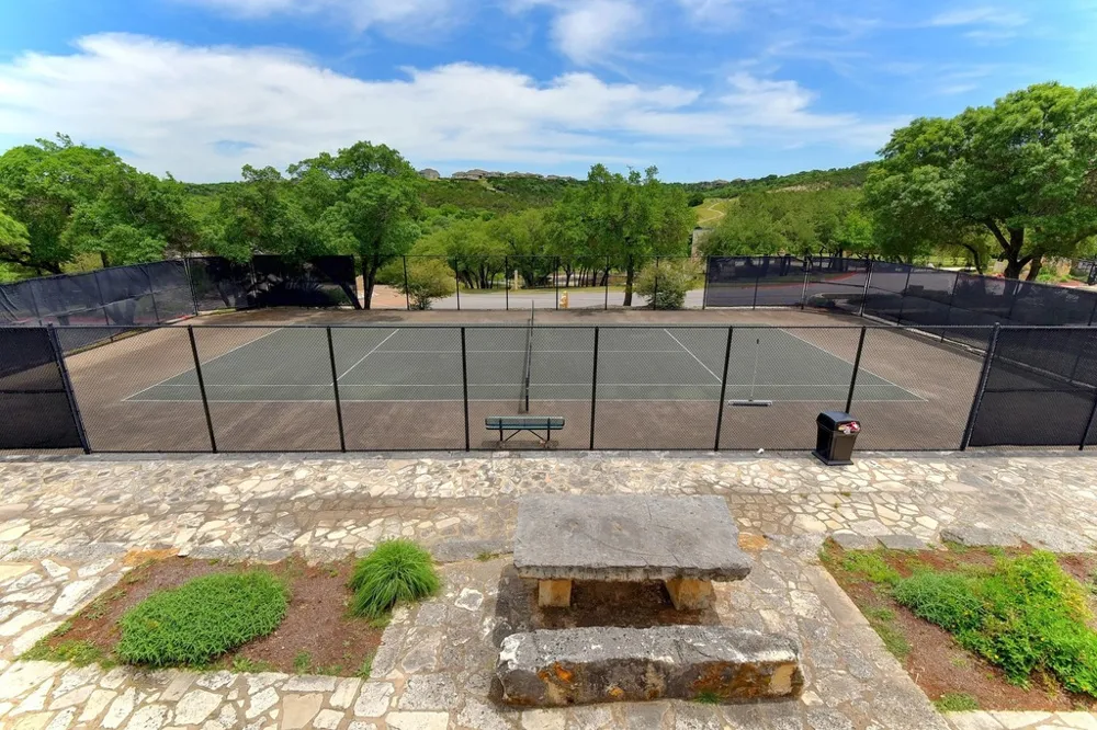 2204 Granite Hill Drive Leander, TX 78641