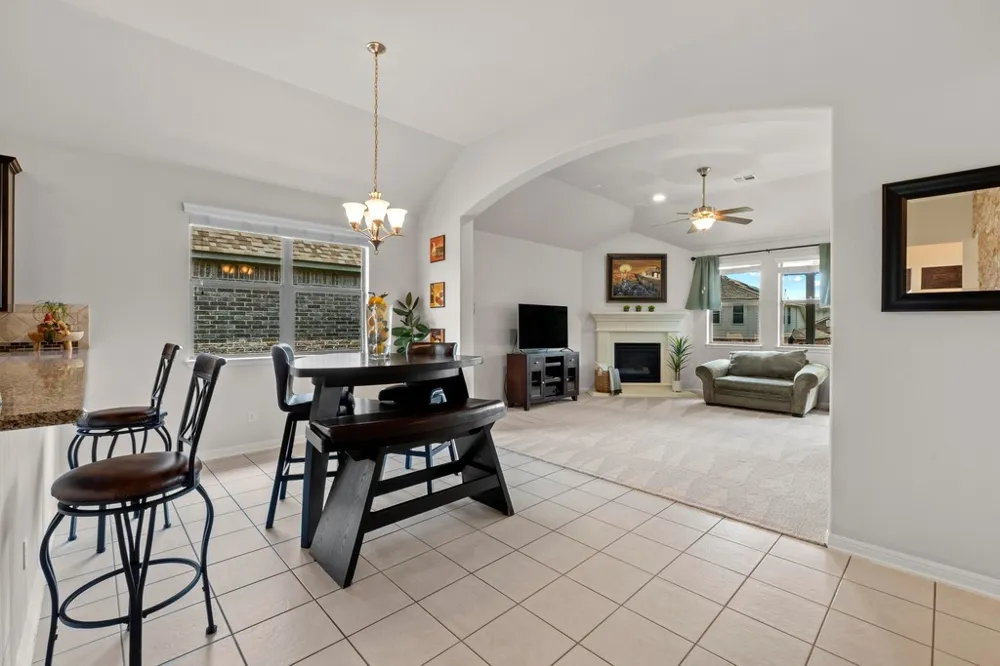 2204 Granite Hill Drive Leander, TX 78641