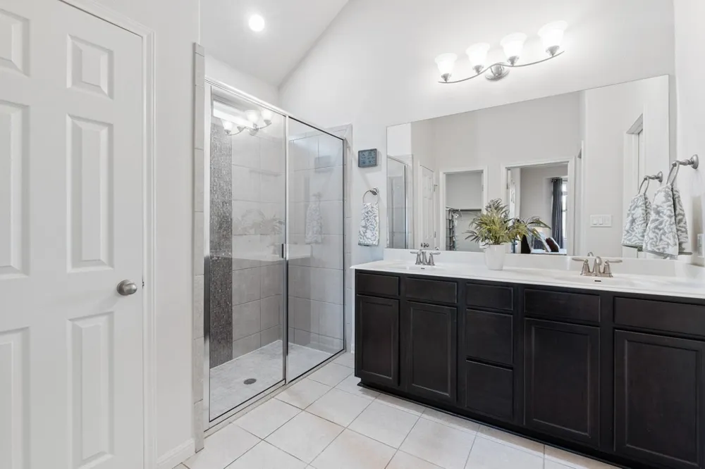 2204 Granite Hill Drive Leander, TX 78641