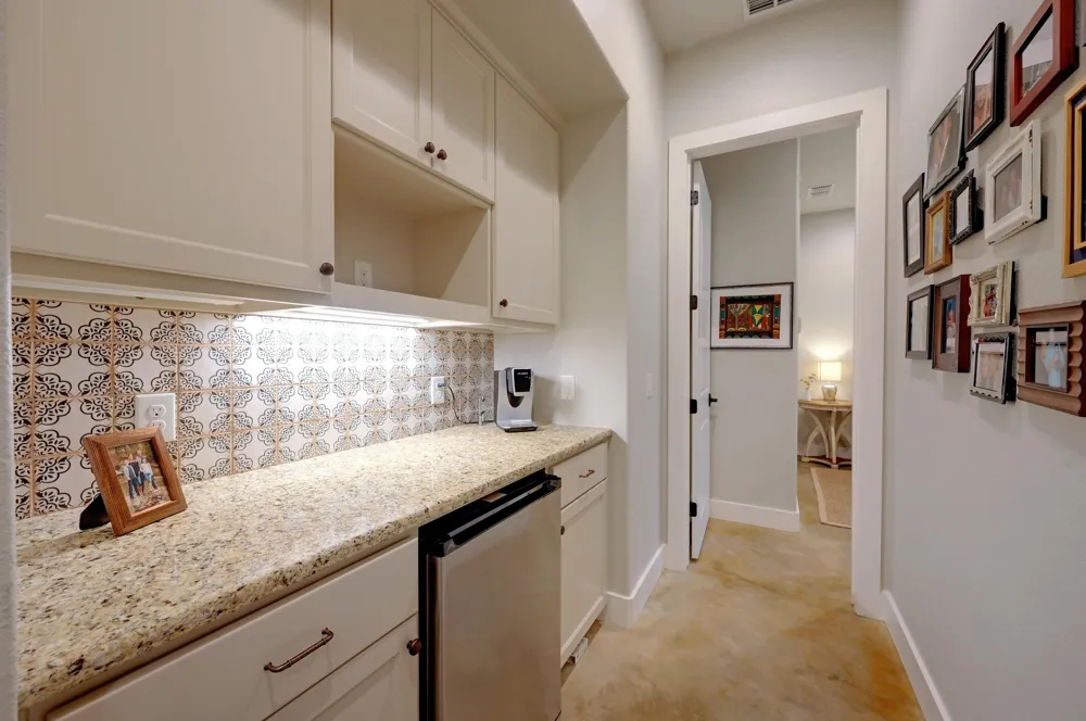 401 TRAIL RIDGE ROAD Wimberley, TX 78676