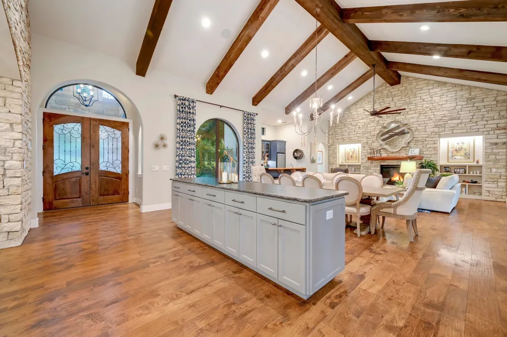 401 TRAIL RIDGE ROAD Wimberley, TX 78676