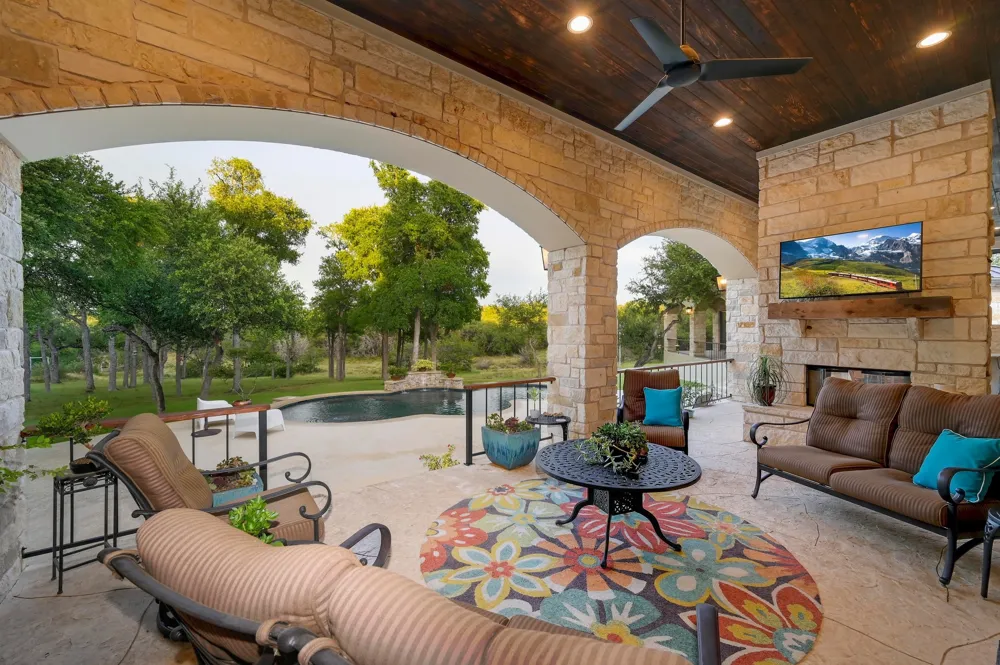 401 TRAIL RIDGE ROAD Wimberley, TX 78676