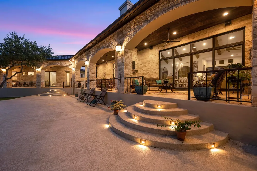 401 TRAIL RIDGE ROAD Wimberley, TX 78676