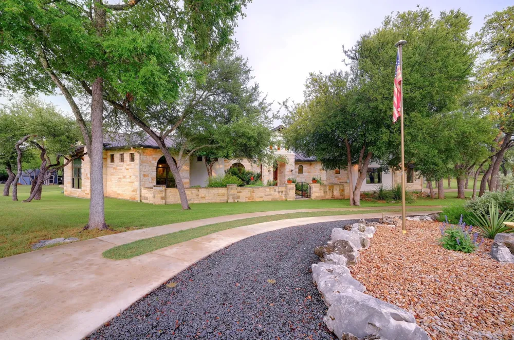 401 TRAIL RIDGE ROAD Wimberley, TX 78676