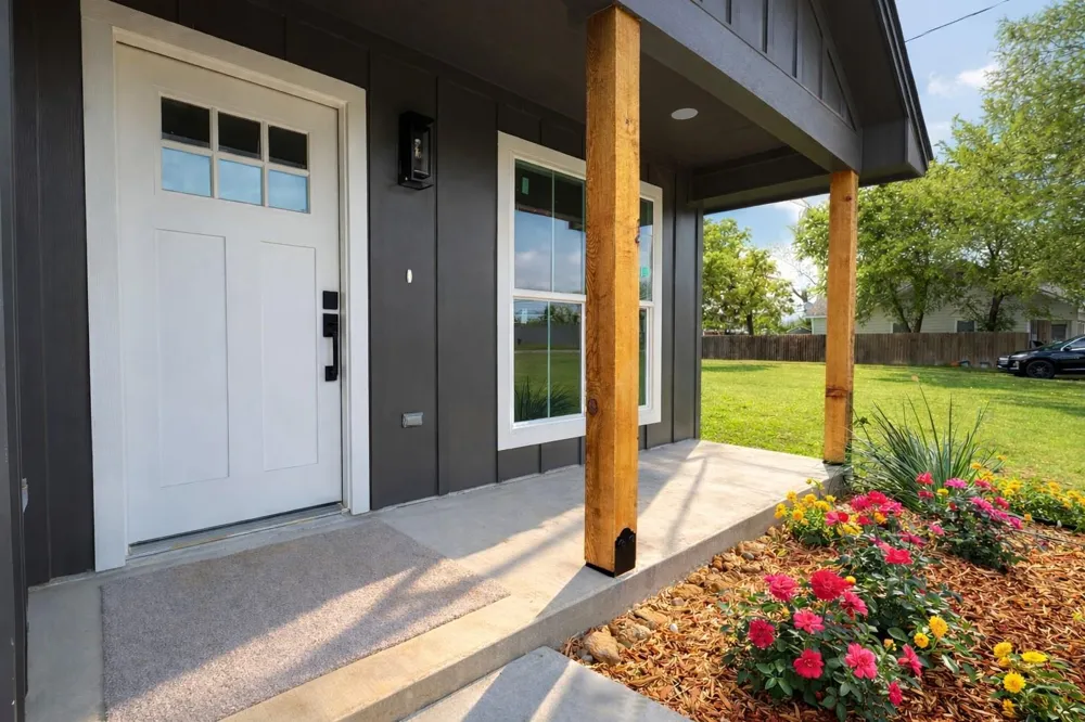309 Wheelock Street Franklin, TX 77856