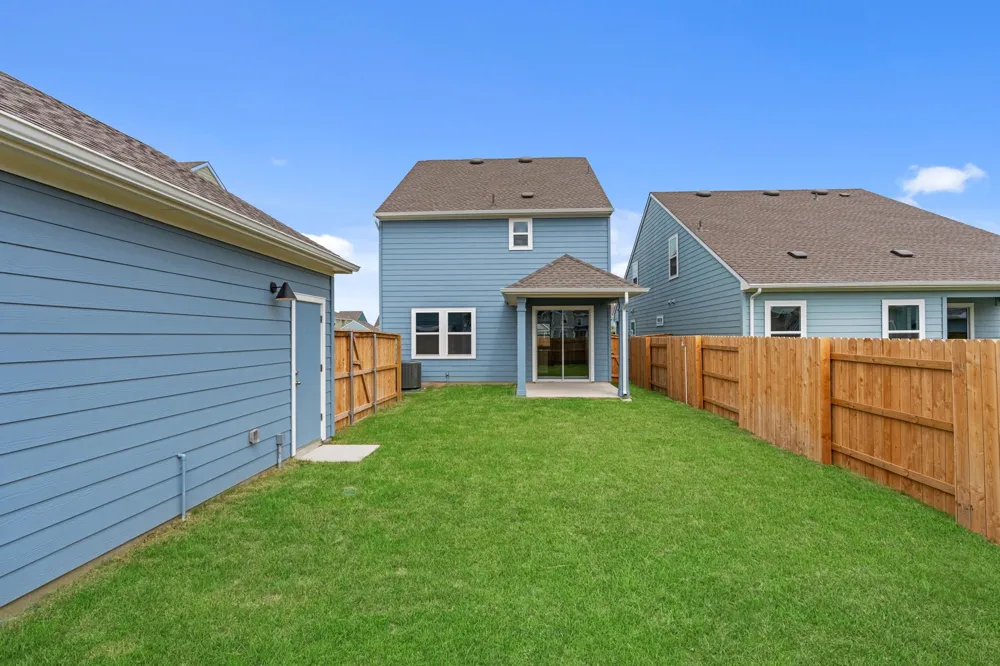 110 Cherry Blossom Lane Taylor, TX 76574