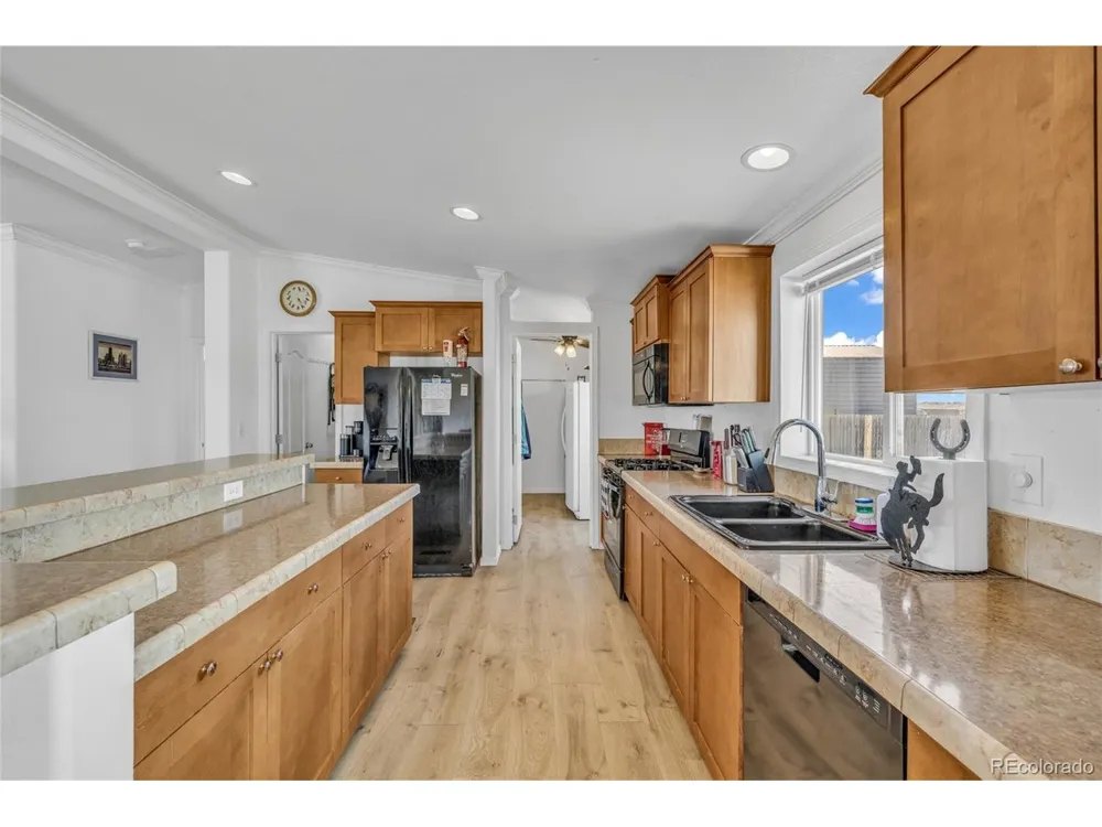 336 Lilac Circle Lochbuie, CO 80603