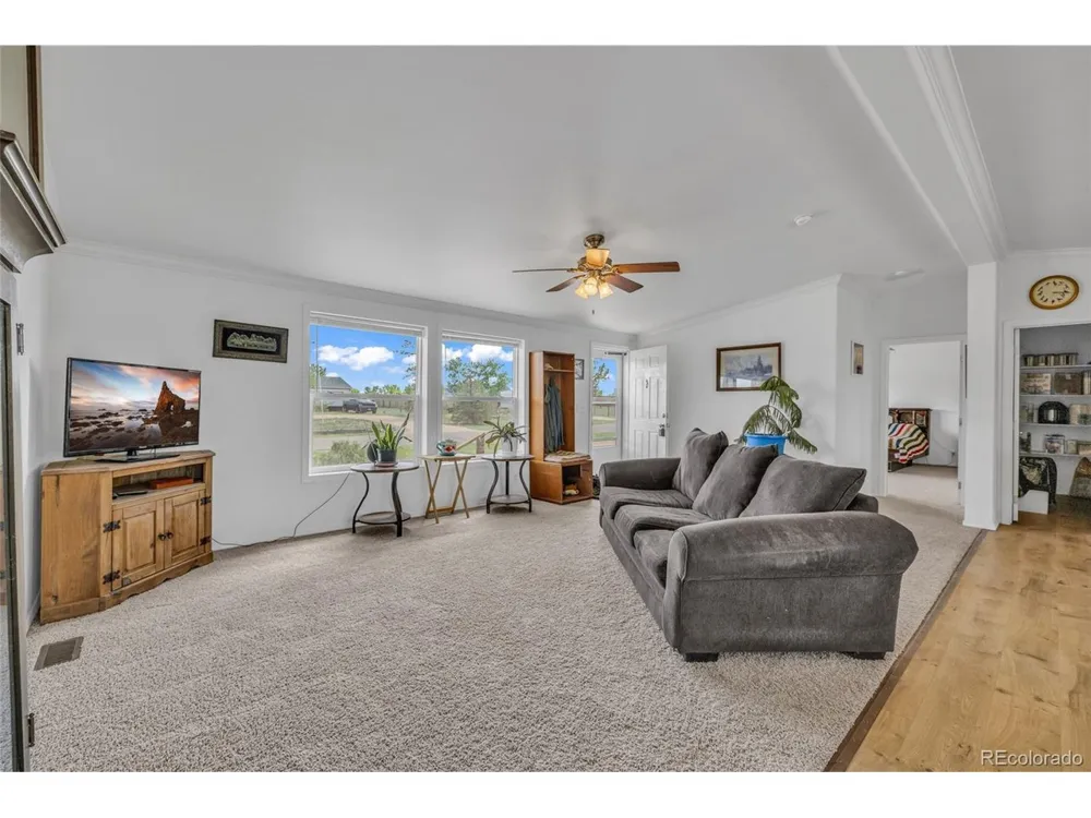 336 Lilac Circle Lochbuie, CO 80603