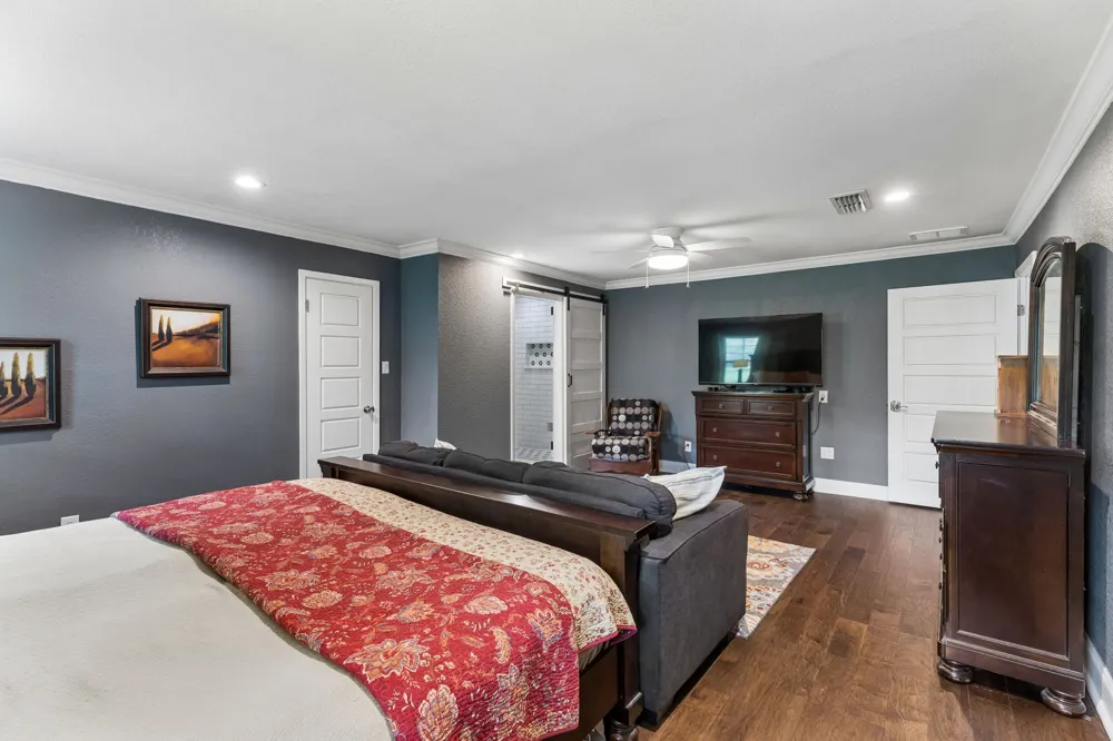 12747 Burson Drive Manchaca, TX 78652