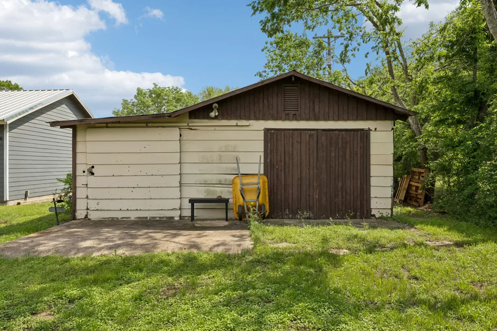 12747 Burson Drive Manchaca, TX 78652