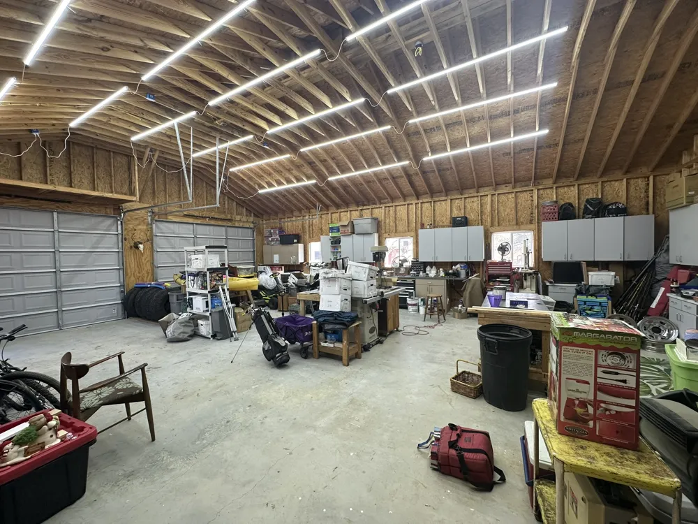 12747 Burson Drive Manchaca, TX 78652