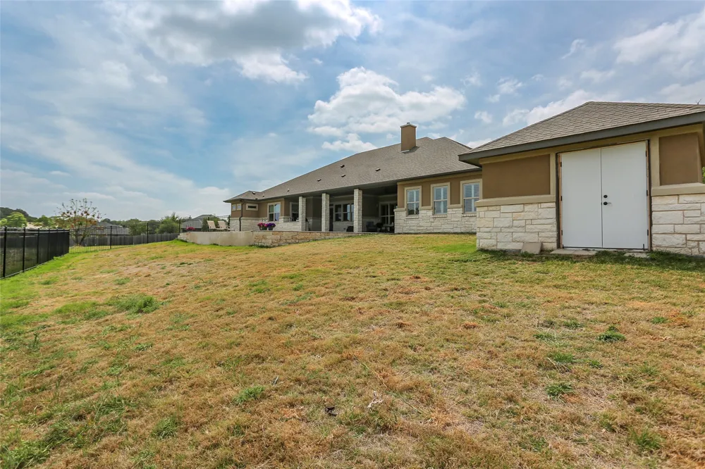 4013 Turning Leaf Drive Nolanville, TX 76559