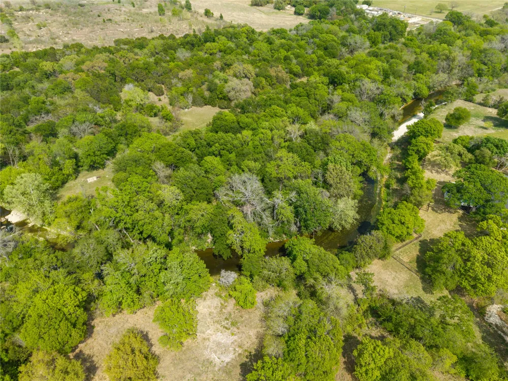 4013 Turning Leaf Drive Nolanville, TX 76559