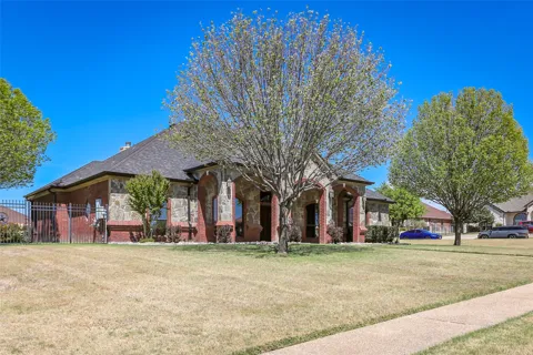 5207 Driftwood Court