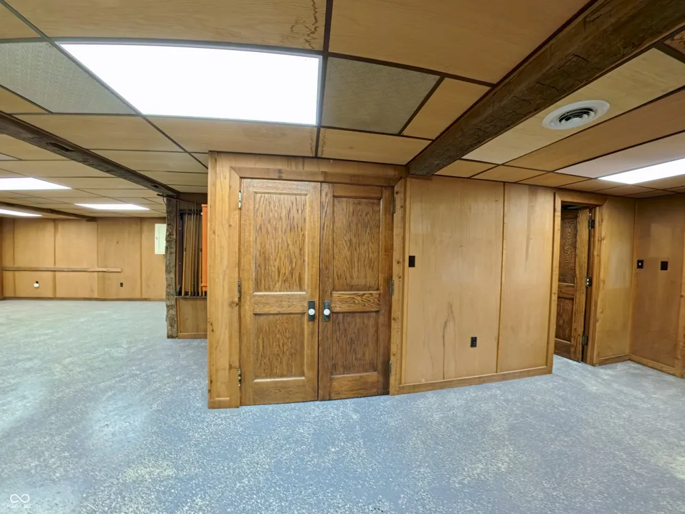 483 E North Street Morristown, IN 46161