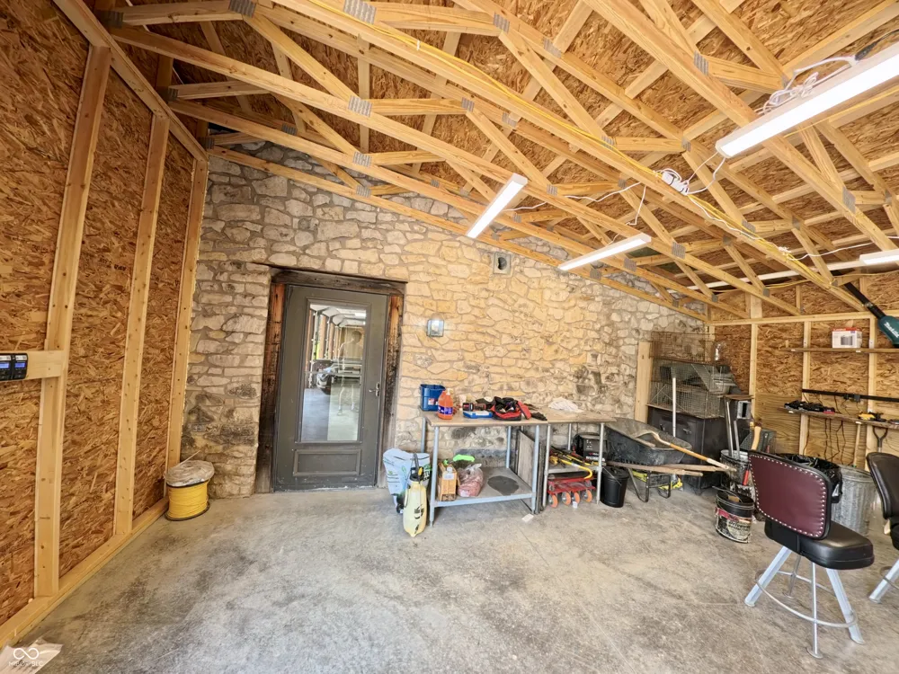 483 E North Street Morristown, IN 46161