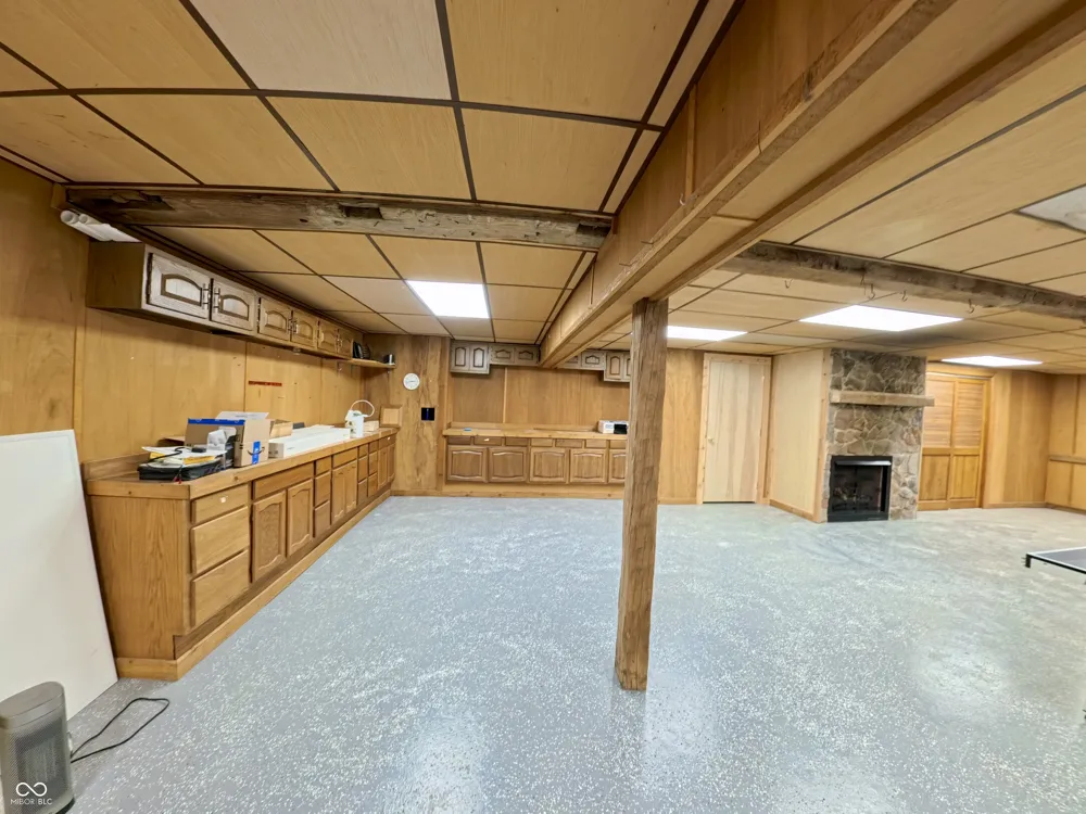 483 E North Street Morristown, IN 46161