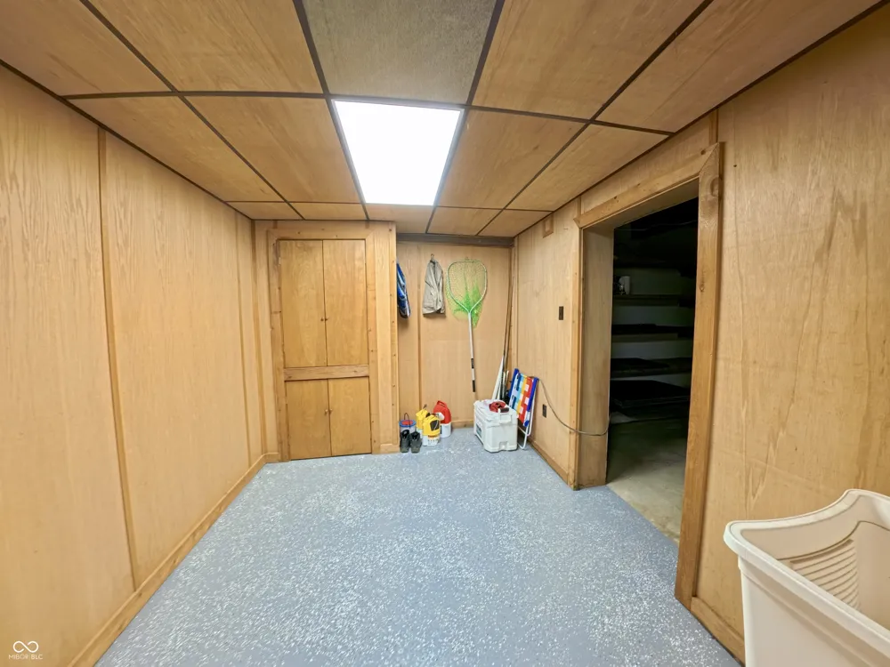 483 E North Street Morristown, IN 46161