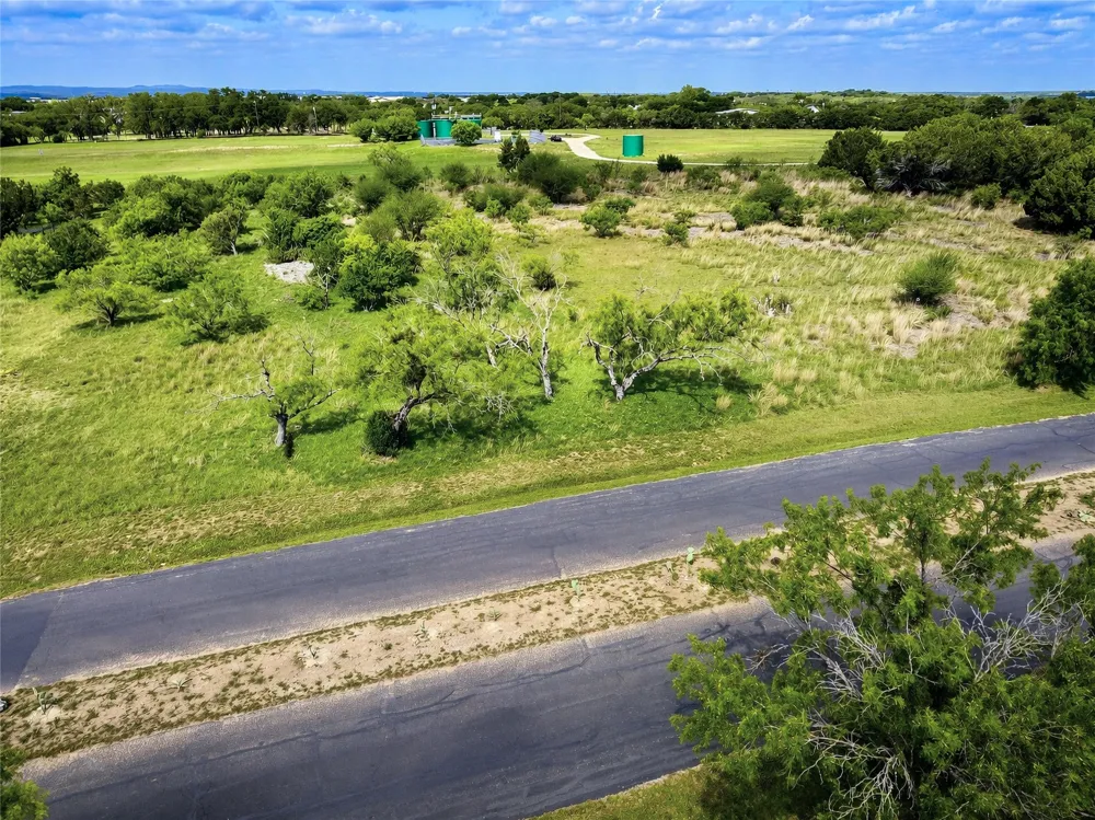 19 Ridge Harbor Drive Spicewood, TX 78669