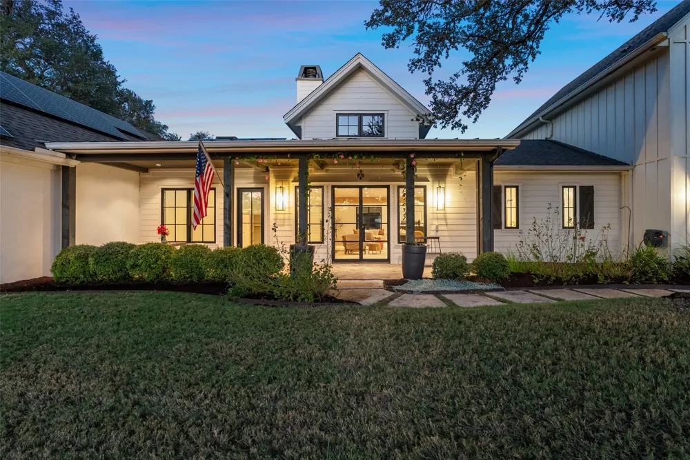 16908 Whispering Breeze Austin, TX 78738