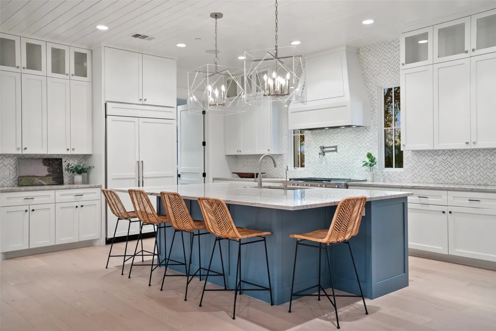16908 Whispering Breeze Austin, TX 78738