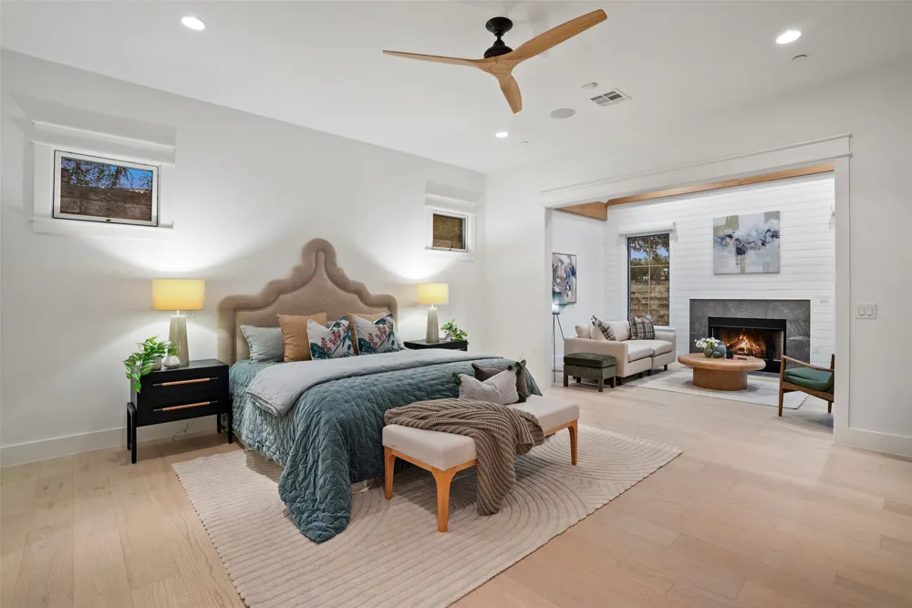 16908 Whispering Breeze Austin, TX 78738