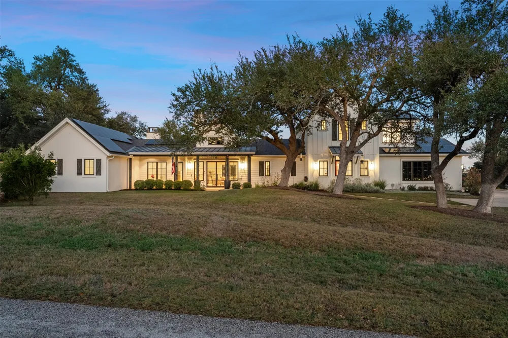 16908 Whispering Breeze Austin, TX 78738