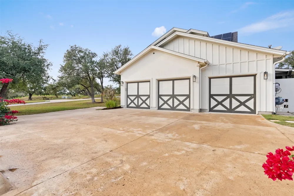 16908 Whispering Breeze Austin, TX 78738