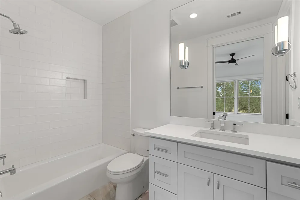 16908 Whispering Breeze Austin, TX 78738