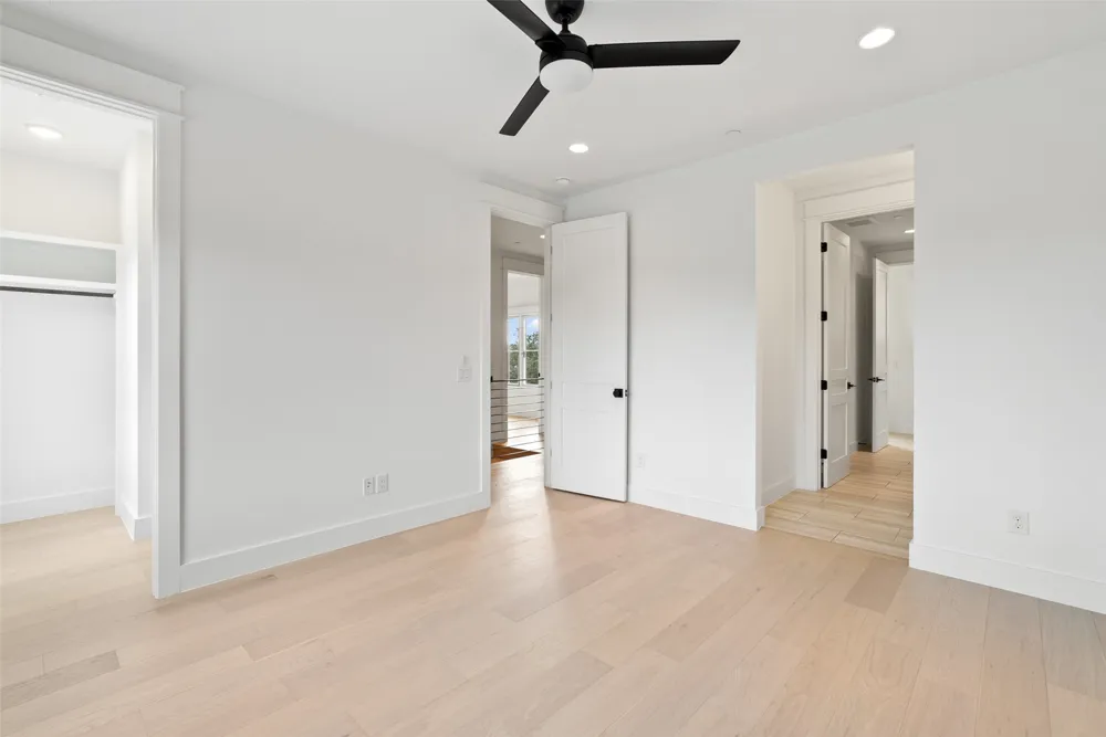 16908 Whispering Breeze Austin, TX 78738