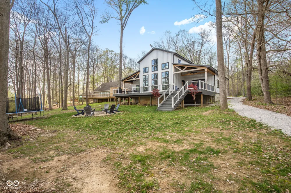 8446 E Parkview Drive Rockville, IN 47872