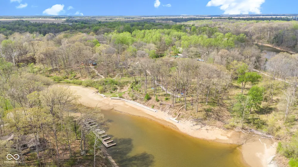 8446 E Parkview Drive Rockville, IN 47872