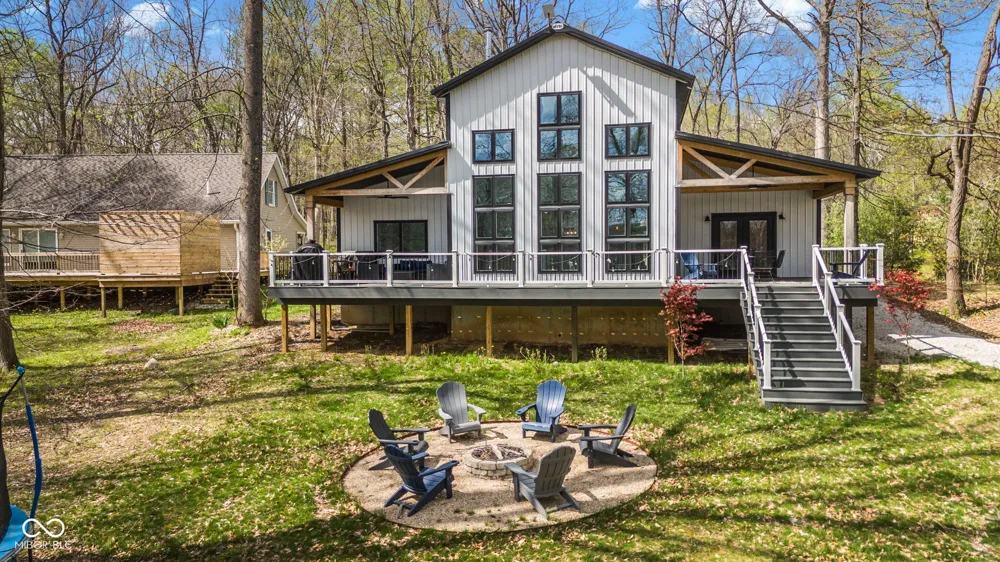 8446 E Parkview Drive Rockville, IN 47872
