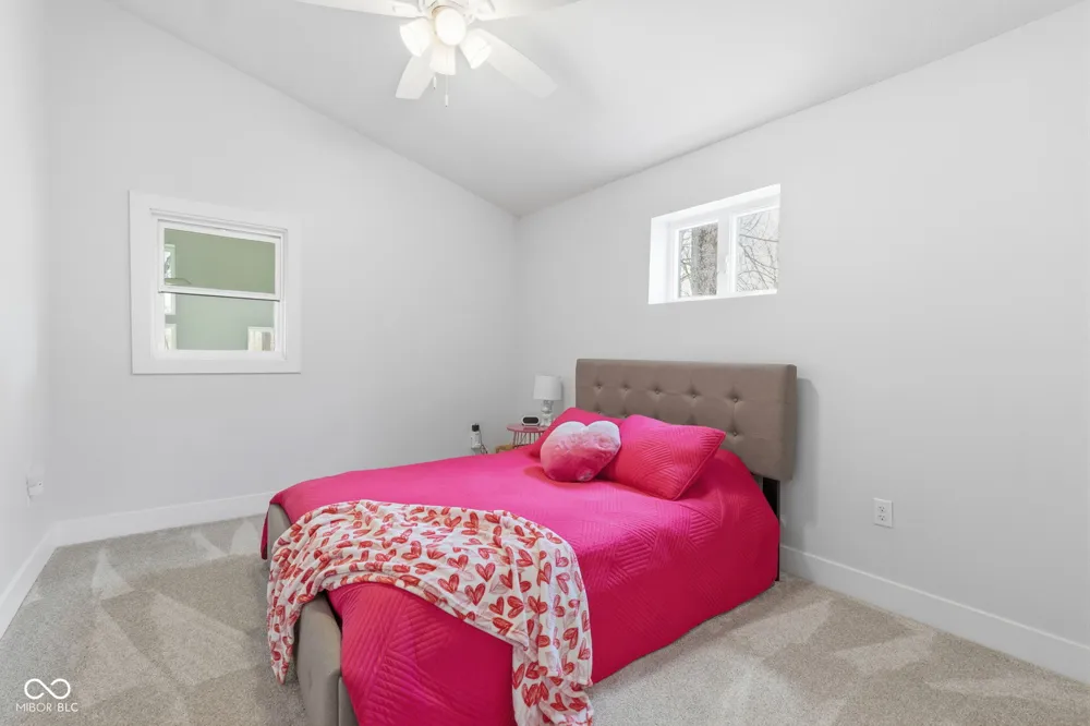 8446 E Parkview Drive Rockville, IN 47872