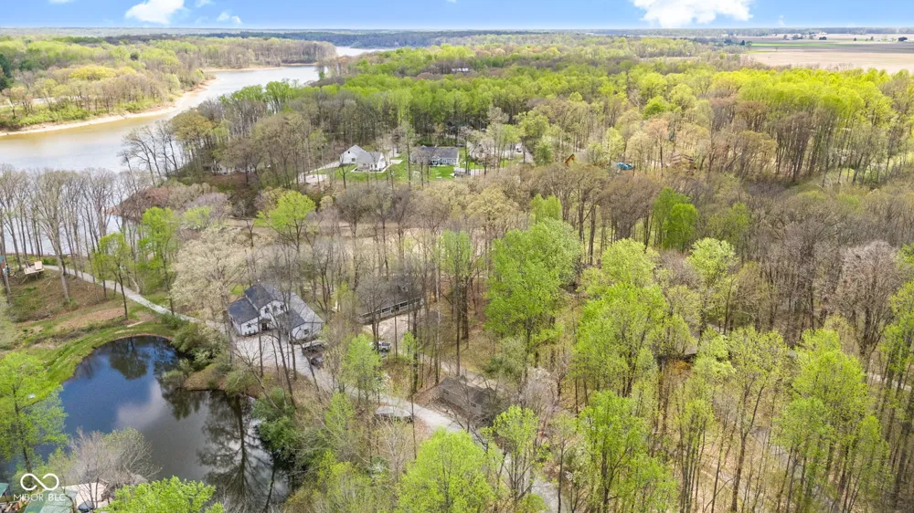 8446 E Parkview Drive Rockville, IN 47872
