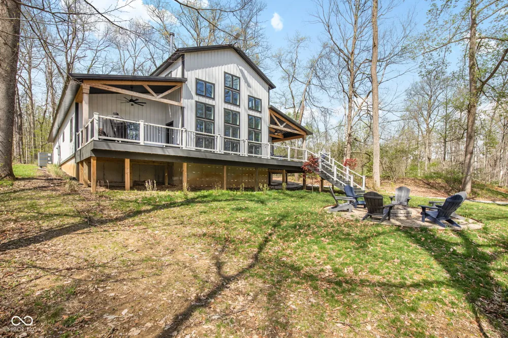 8446 E Parkview Drive Rockville, IN 47872