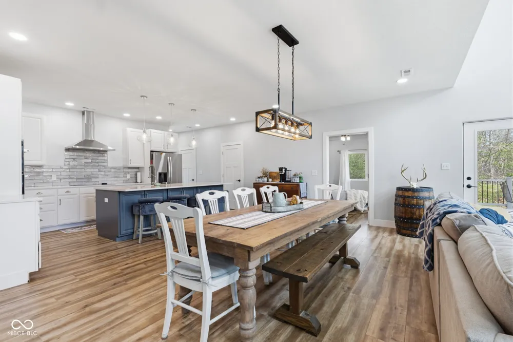 8446 E Parkview Drive Rockville, IN 47872