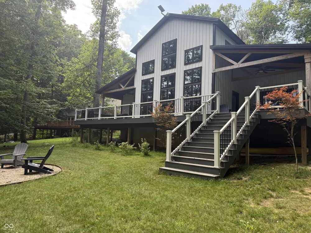 8446 E Parkview Drive Rockville, IN 47872