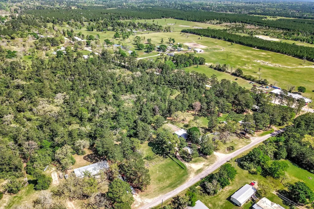 Cr 304 Navasota, TX 77868
