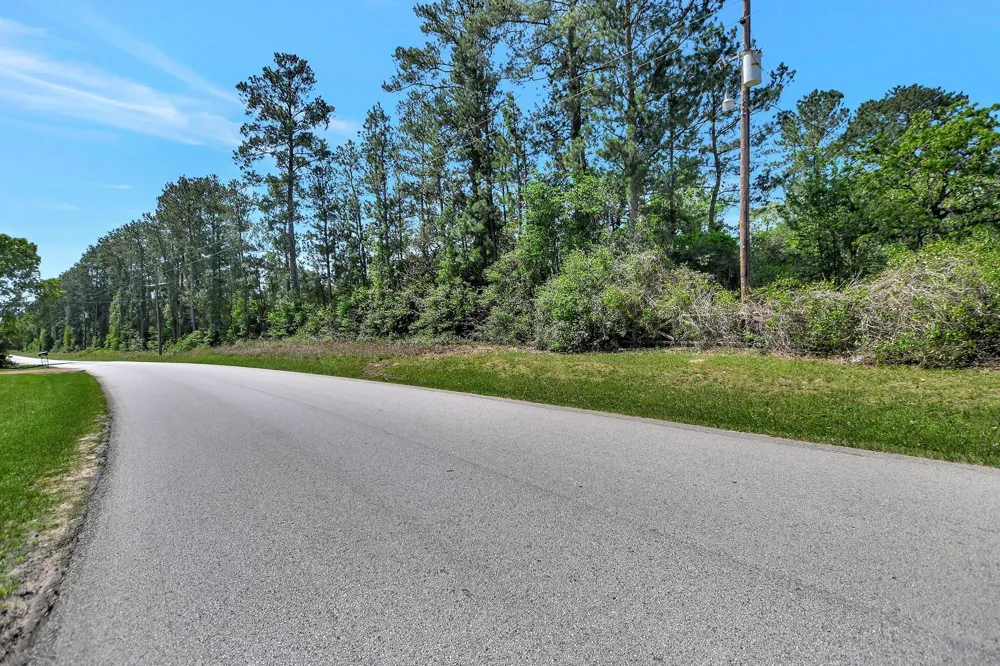Cr 304 Navasota, TX 77868