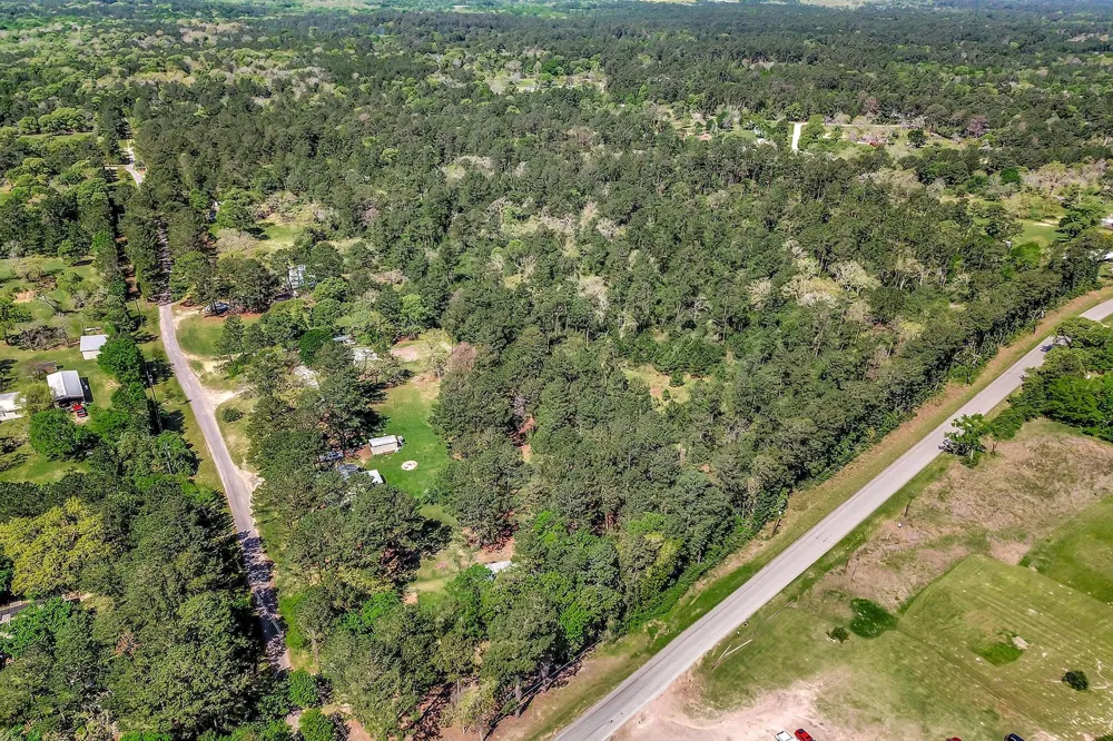 Cr 304 Navasota, TX 77868