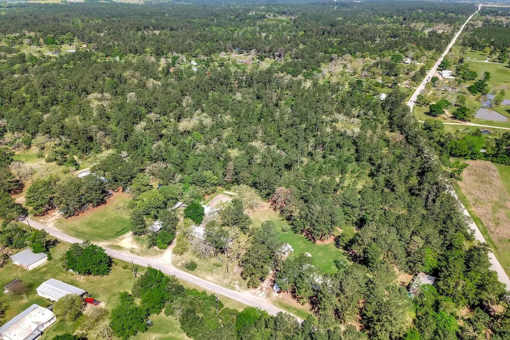 Cr 304 Navasota, TX 77868