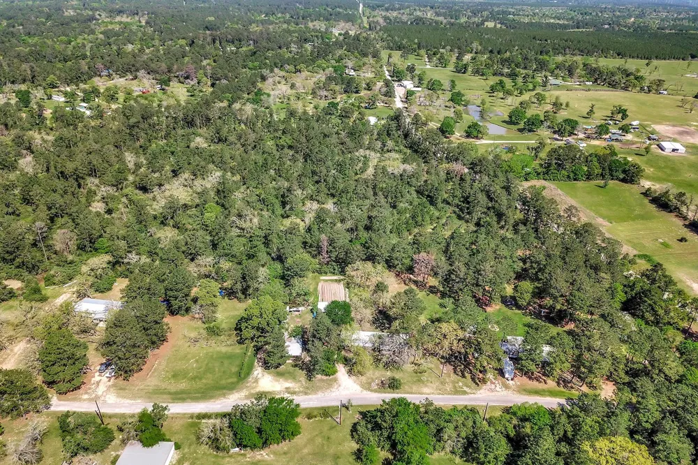 Cr 304 Navasota, TX 77868