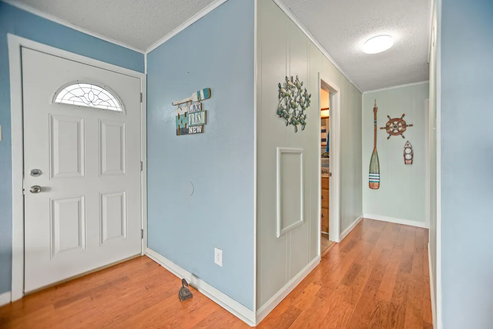 448 Stovall Drive Palacios, TX 77465