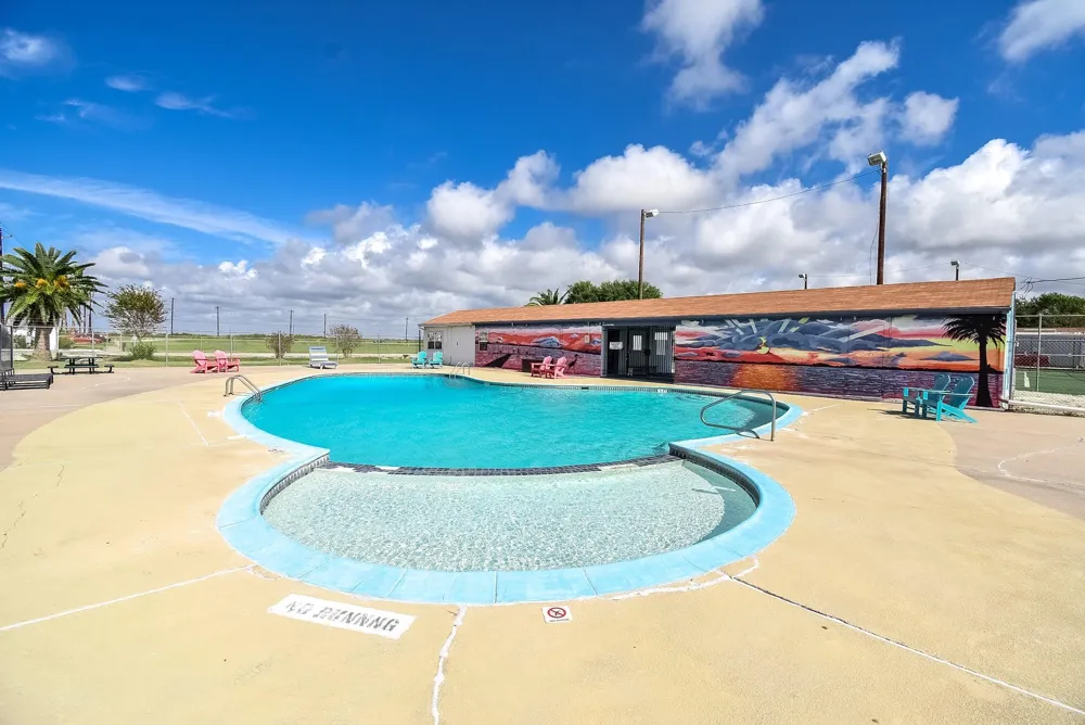 448 Stovall Drive Palacios, TX 77465