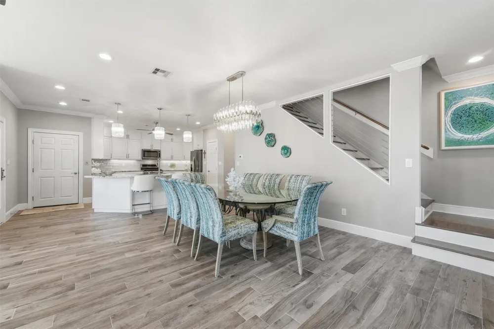 438 Amanda Circle Tiki Island, TX 77554