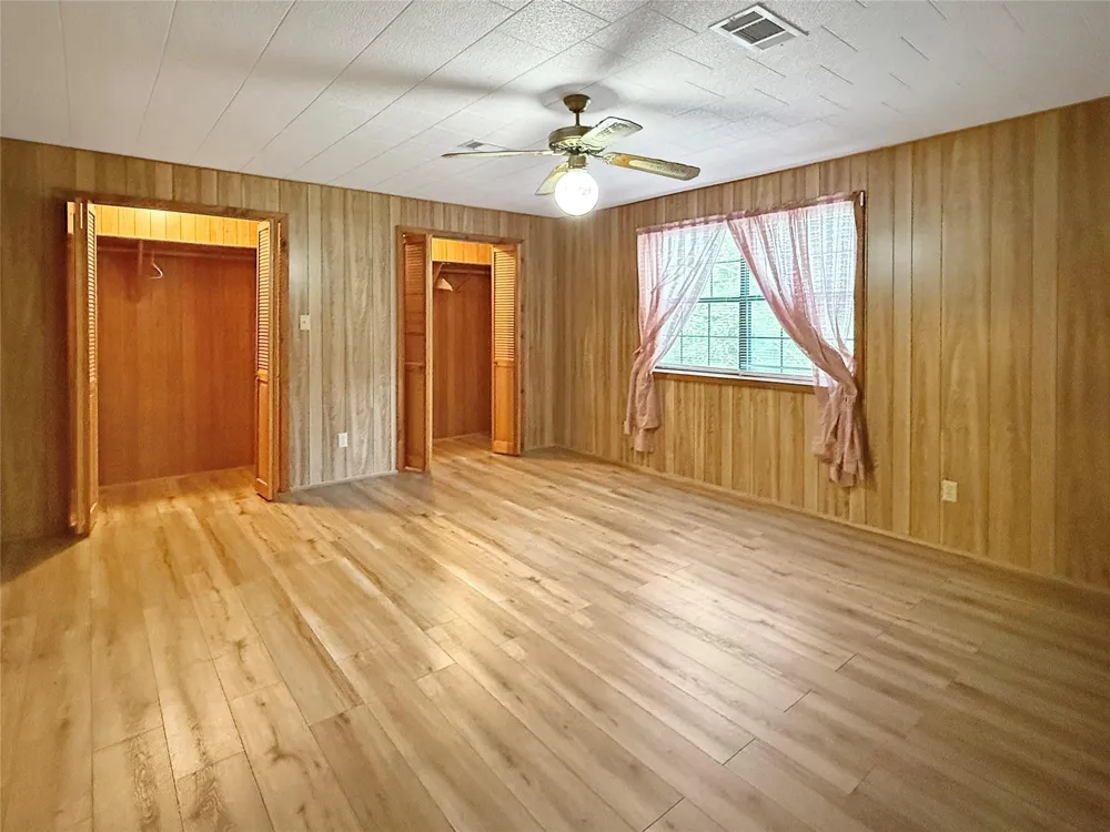 1517 County Road 4250 Woodville, TX 75979