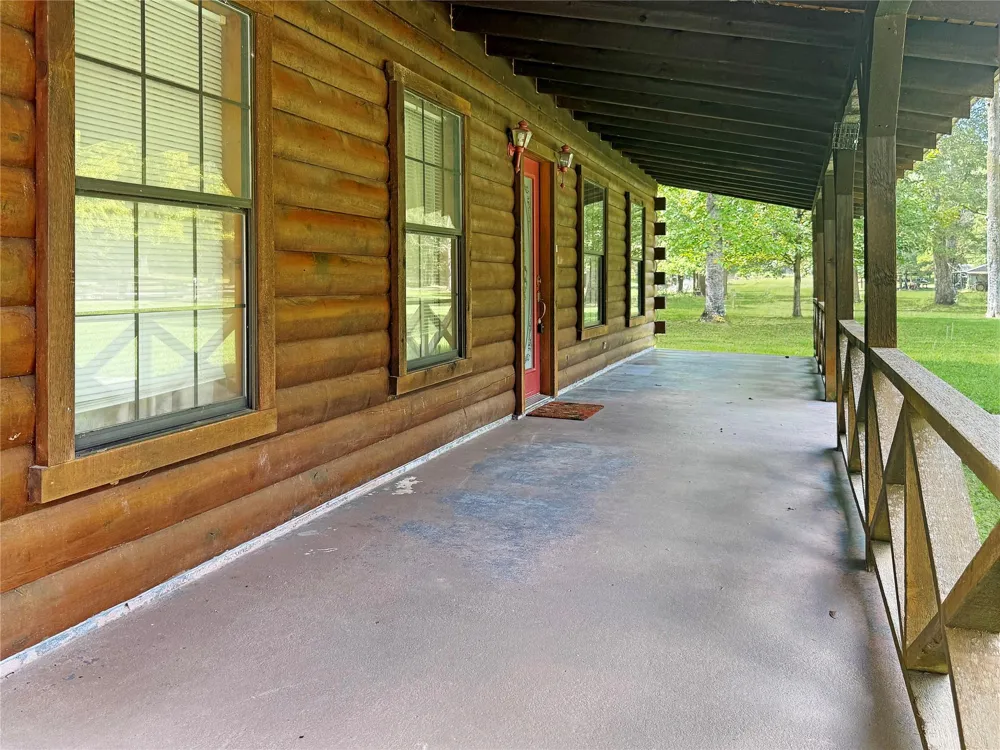 1517 County Road 4250 Woodville, TX 75979